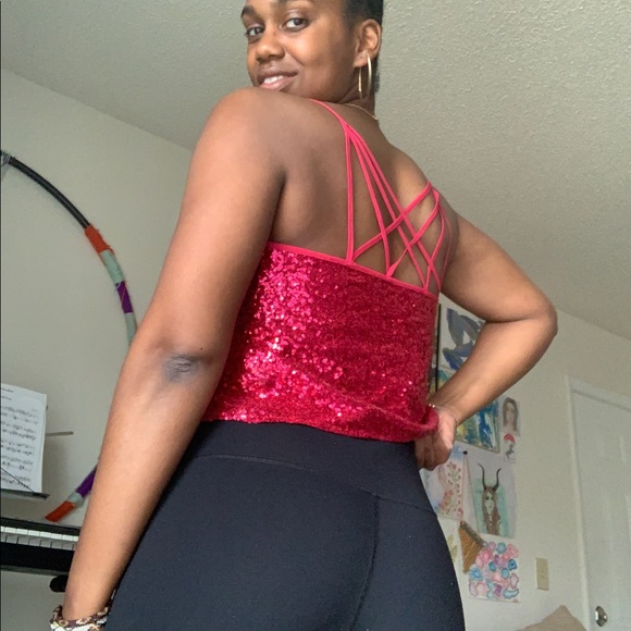 ❌SOLD❌/ Express X Olivia Culpo Sequin Top Sz S - Picture 4 of 14